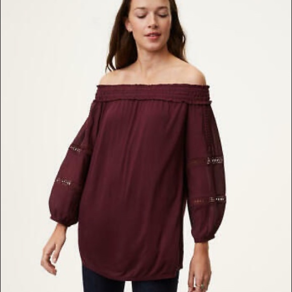 🎄Ann Taylor Loft Maroon Off Shoulder Blouse